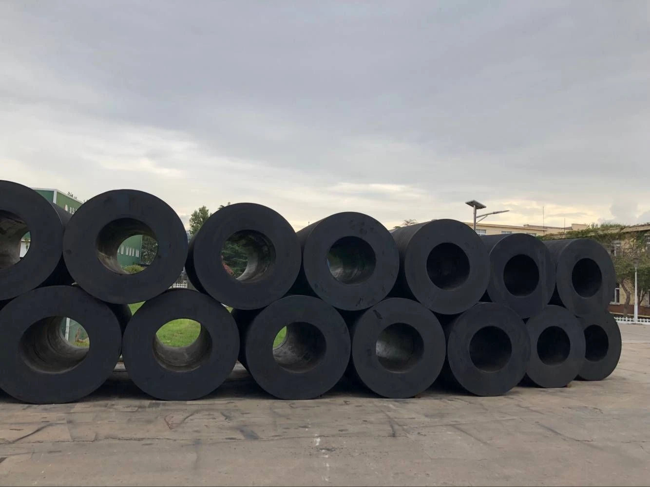 Cylindrical Rubber Fenders